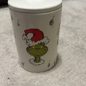NWT Grinch Christmas Themed White cookie jar